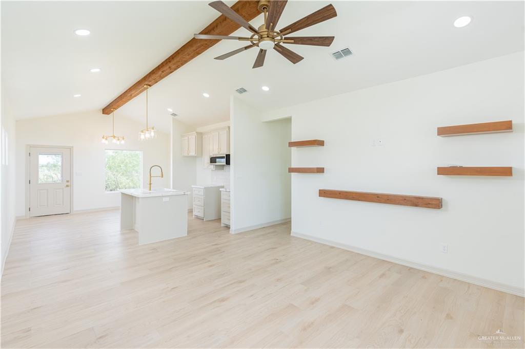 Photo 4 of 3503 Las Brisas Street