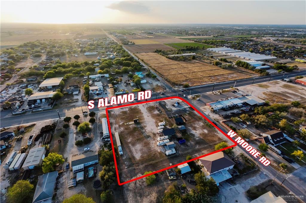 Photo 4 of 1110 Alamo Street