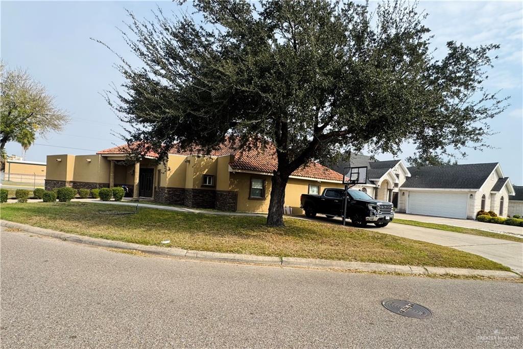Photo 2 of 103 Ciro Drive