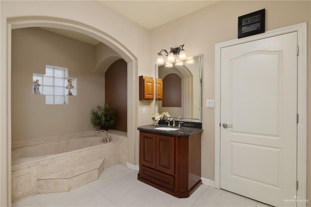 Photo 9 of 2309 Rhin Drive