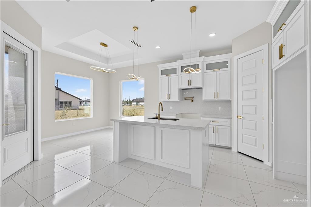 Photo 6 of 325 Barcelona Drive