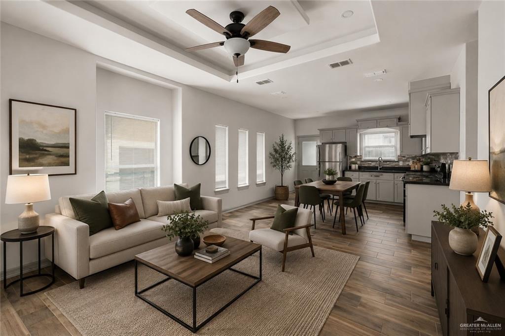 Photo 3 of 5800 Nightingale Avenue #1