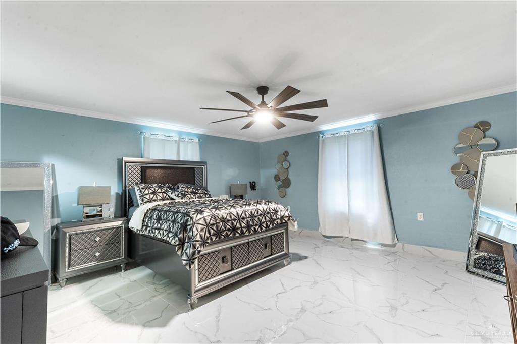 Photo 9 of 1101 Greenbriar Avenue