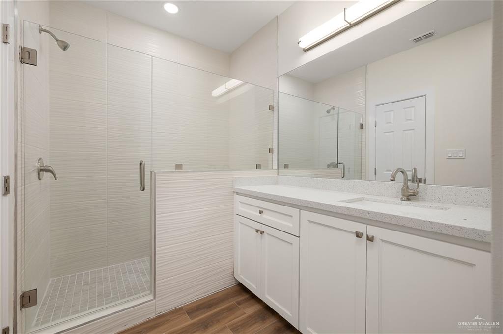 Photo 17 of 609 Onyx Avenue