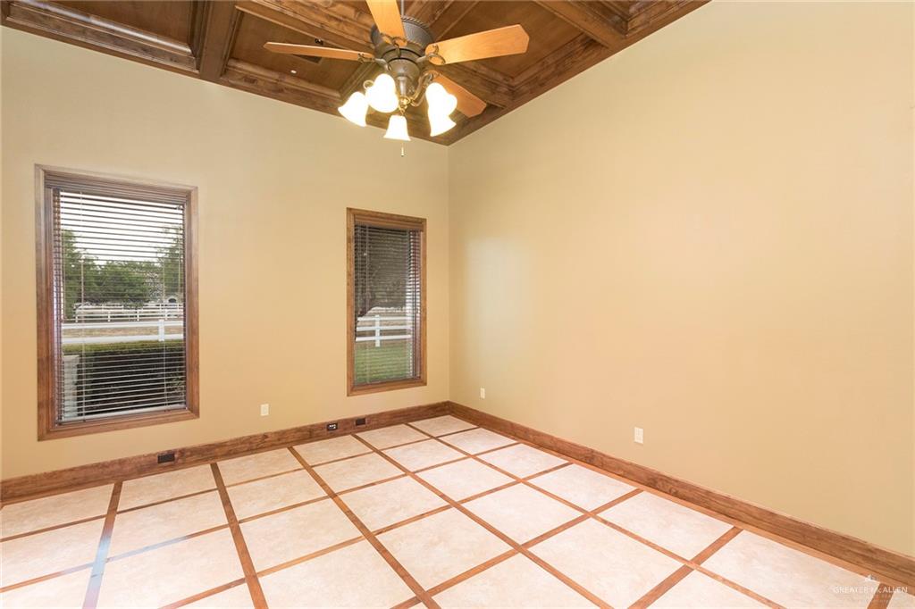 Photo 10 of 3007 Bryan Road