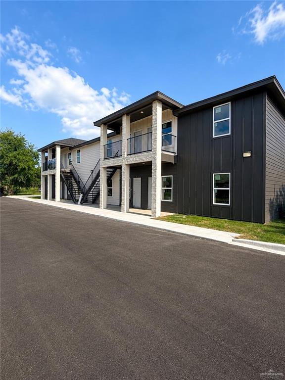 Photo 3 of 217 7th Street