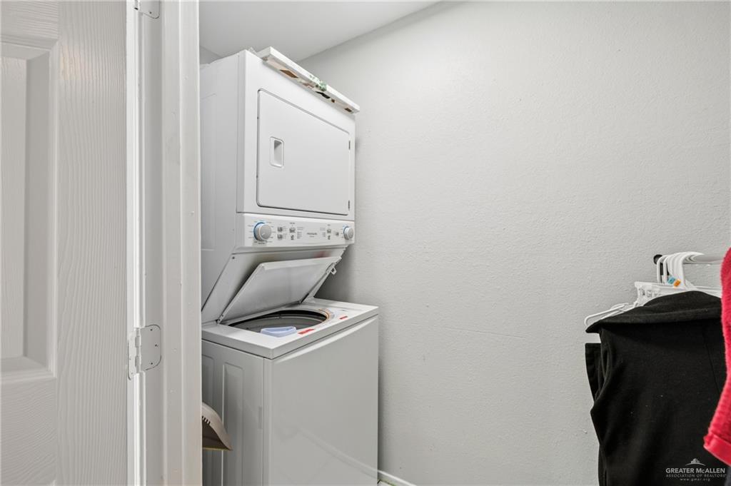 Photo 9 of 1132 Los Ebanos Road