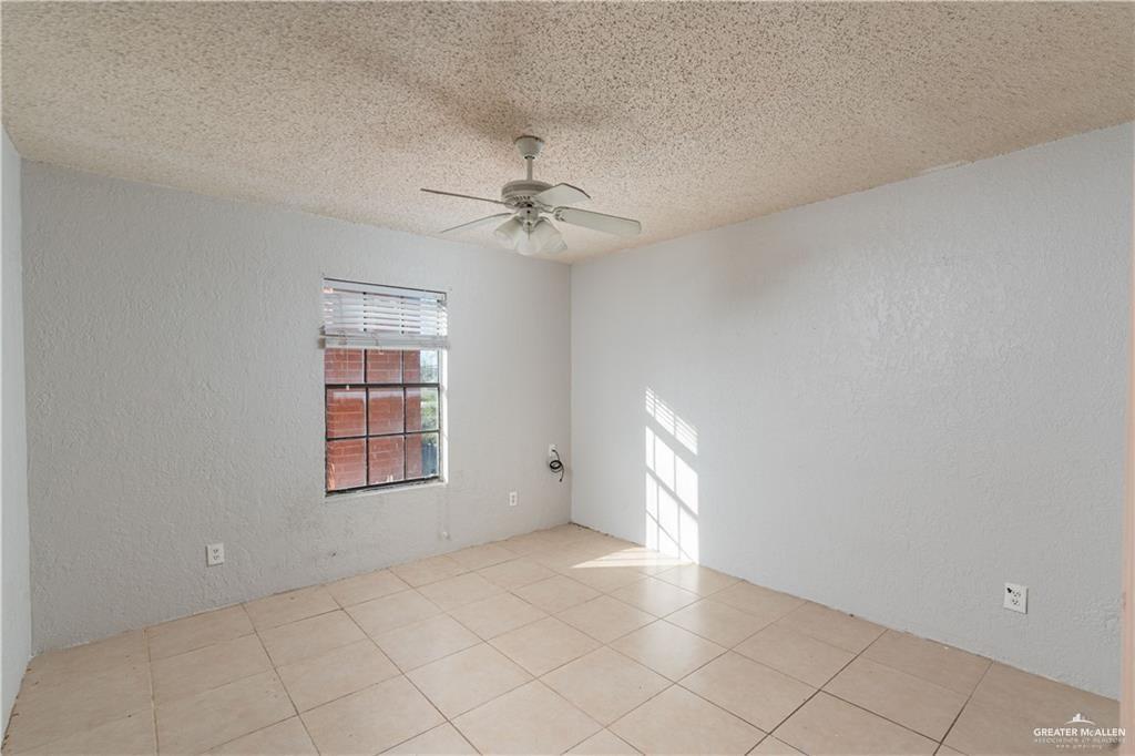 Photo 8 of 933 4th Street