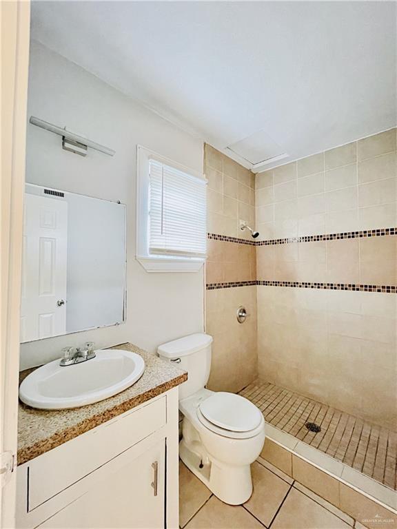 Photo 14 of 1002 Miller Avenue