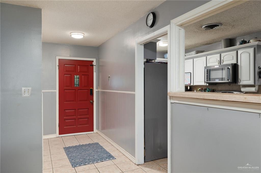Photo 3 of 1124 4th Street