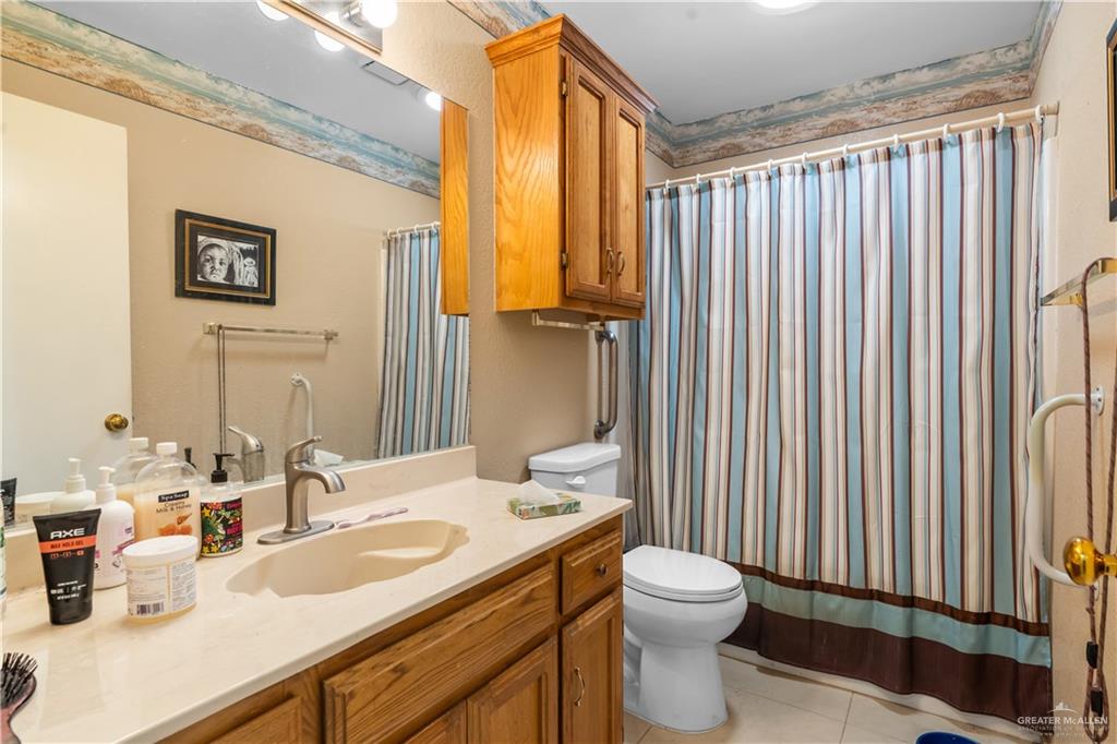 Photo 9 of 1424 Libra Street
