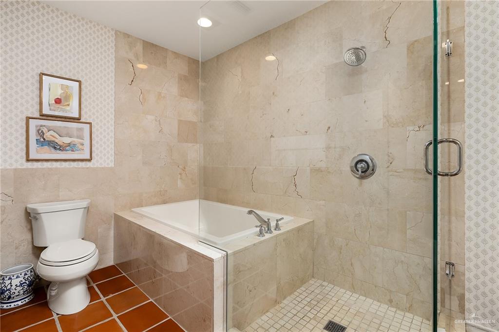 Photo 26 of 301 Byron Nelson Street #39