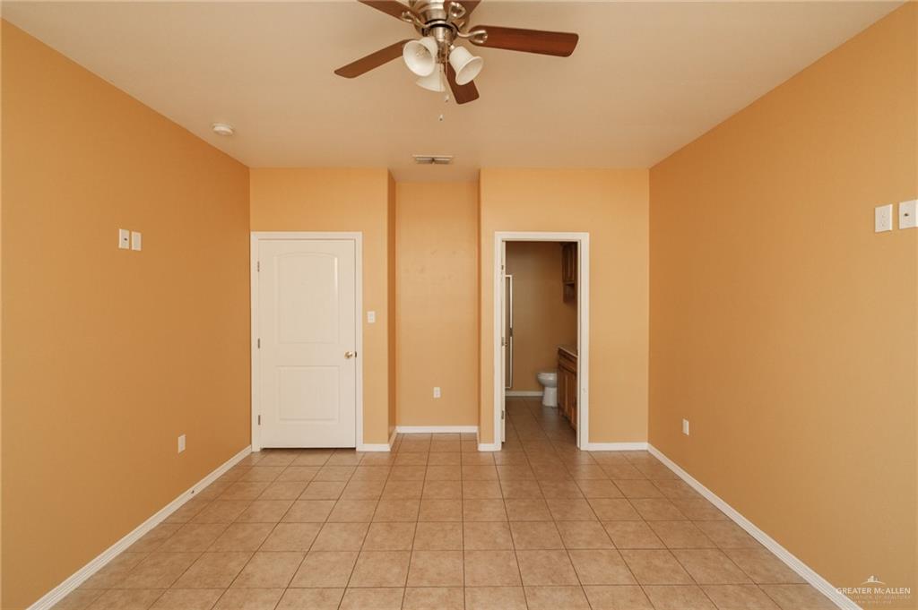 Photo 22 of 225 Lemon Drive