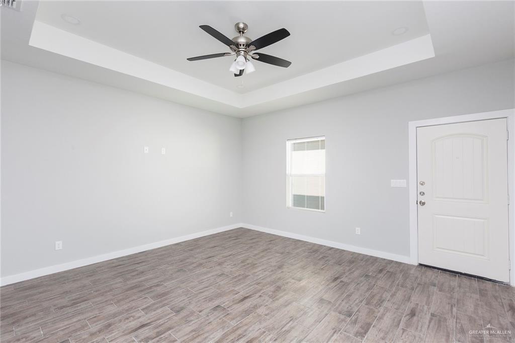 Photo 7 of 3405 Zinnia Avenue #2