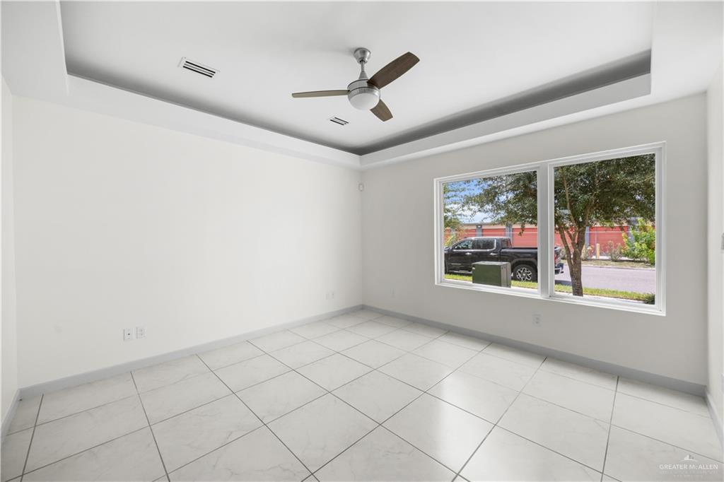Photo 4 of 2404 Harmony Lane #B