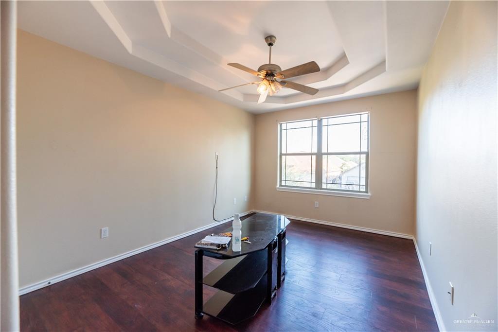 Photo 12 of 2117 Kilgore Avenue