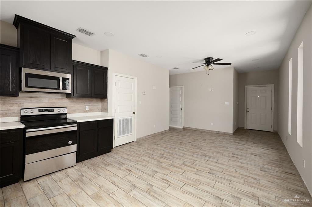 Photo 3 of 1428 Harrison Avenue