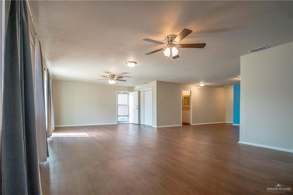 Photo 3 of 601 Hibiscus Avenue #1