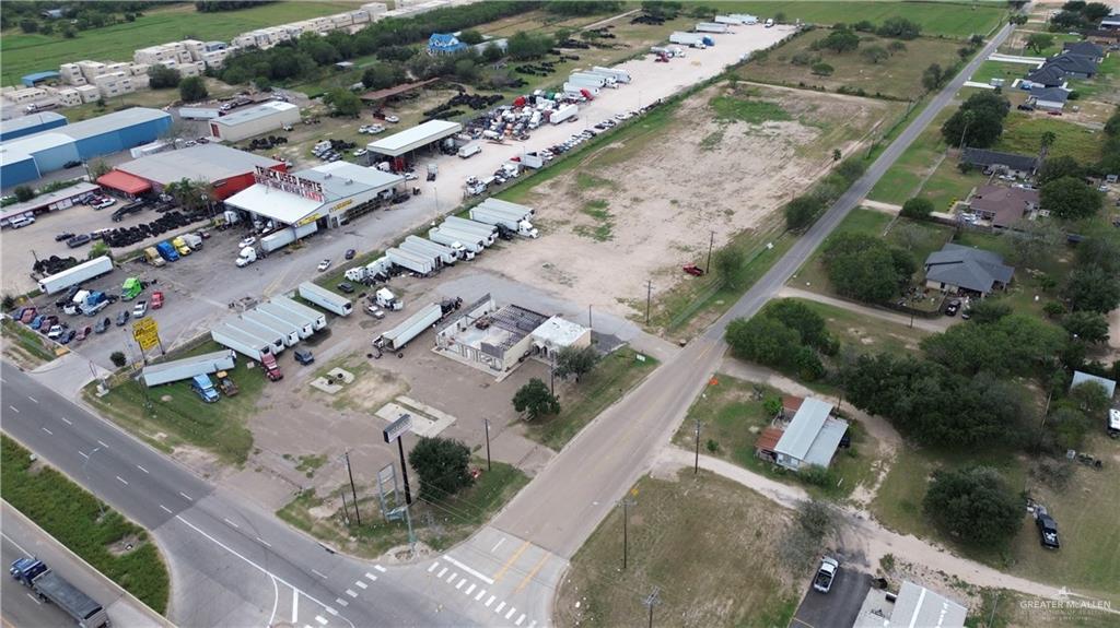 Photo 3 of 6210 US Highway 281 Highway