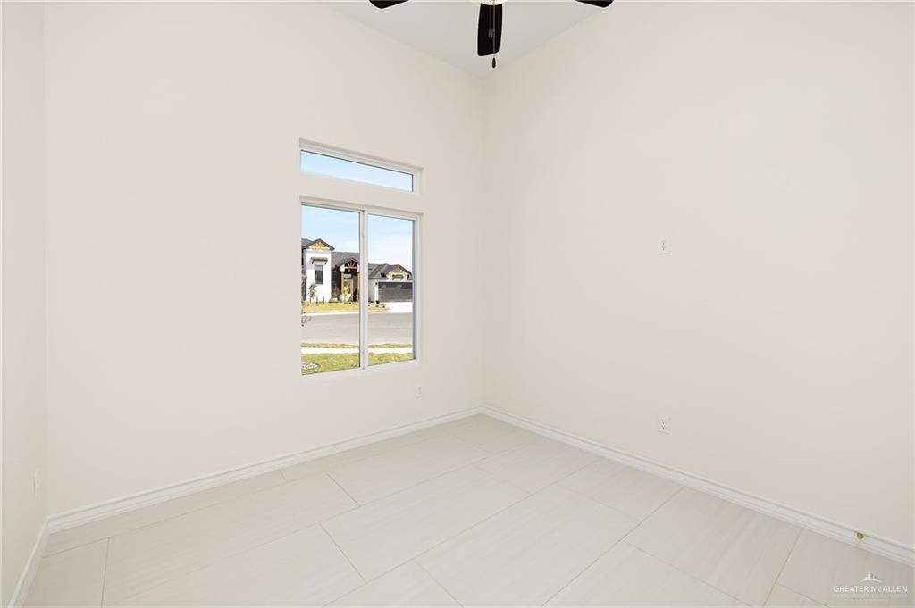 Photo 8 of 2724 Bvlgari Drive