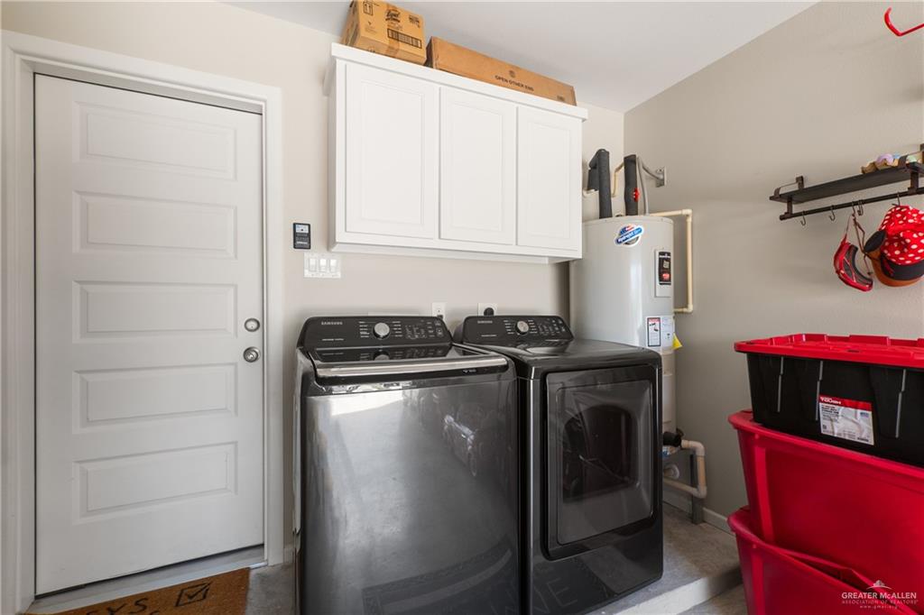 Photo 12 of 711 Polk Avenue
