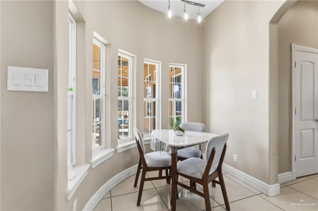 Photo 7 of 212 Zenaida Avenue