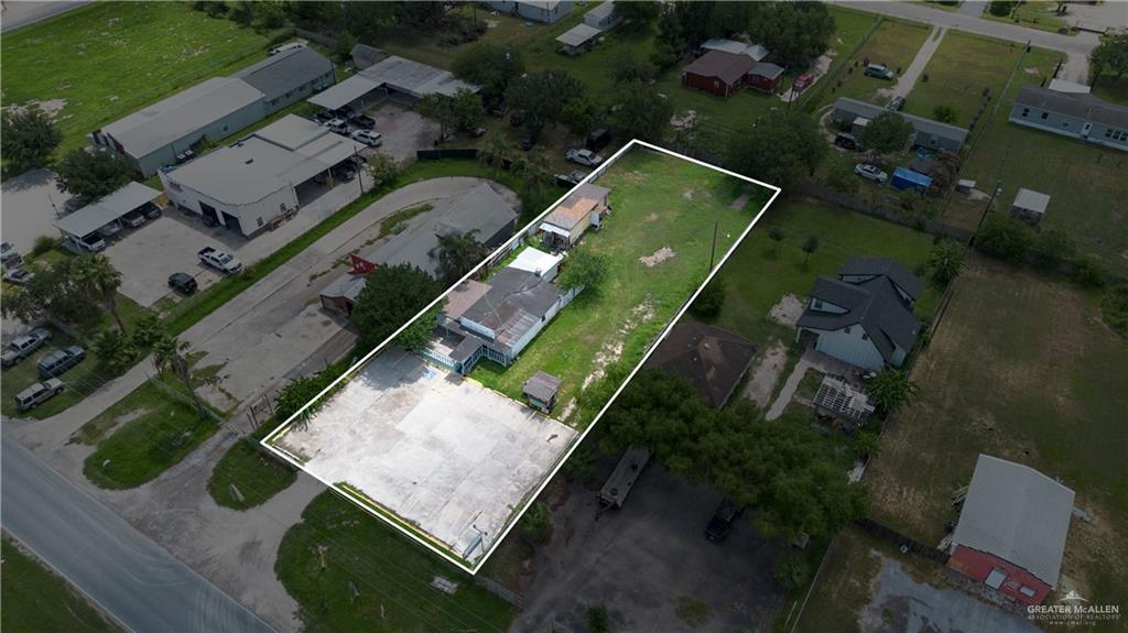 Photo 11 of 1308 Tower Road