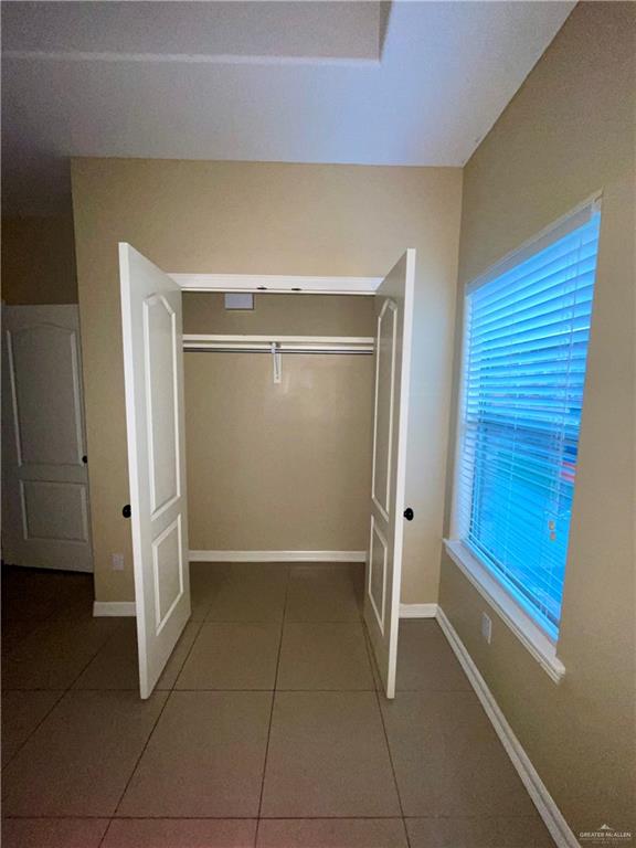 Photo 9 of 2605 Franklin Avenue #1