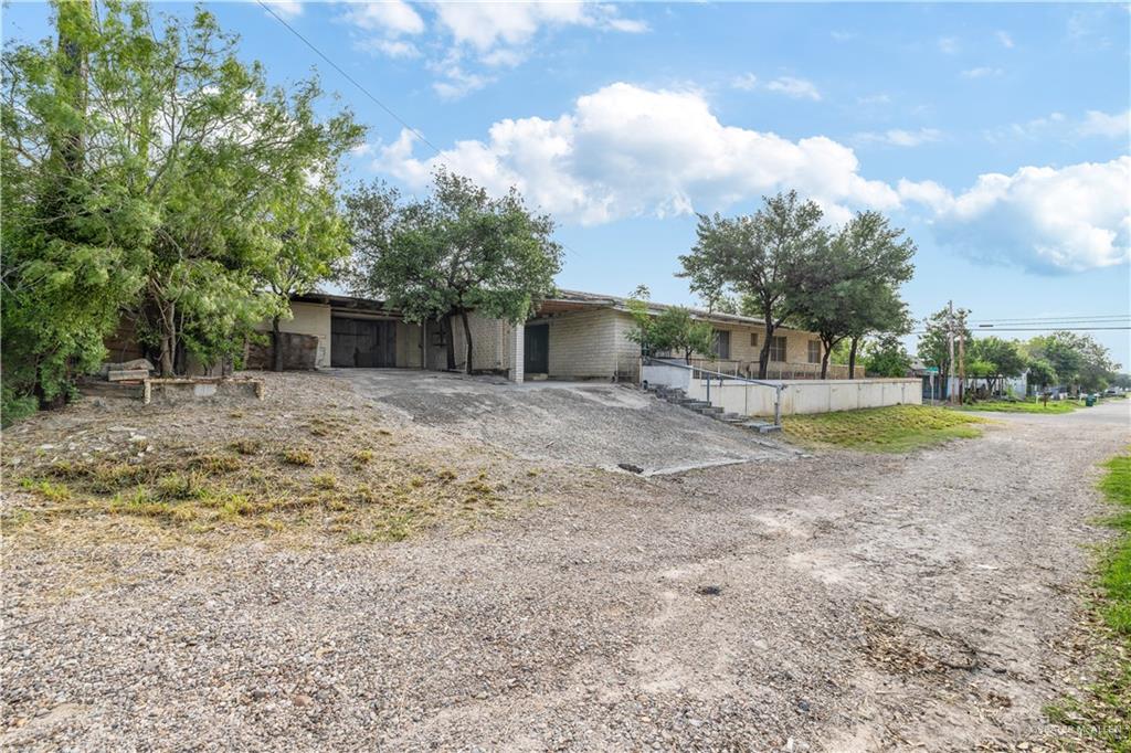 Photo 15 of 700 East Street