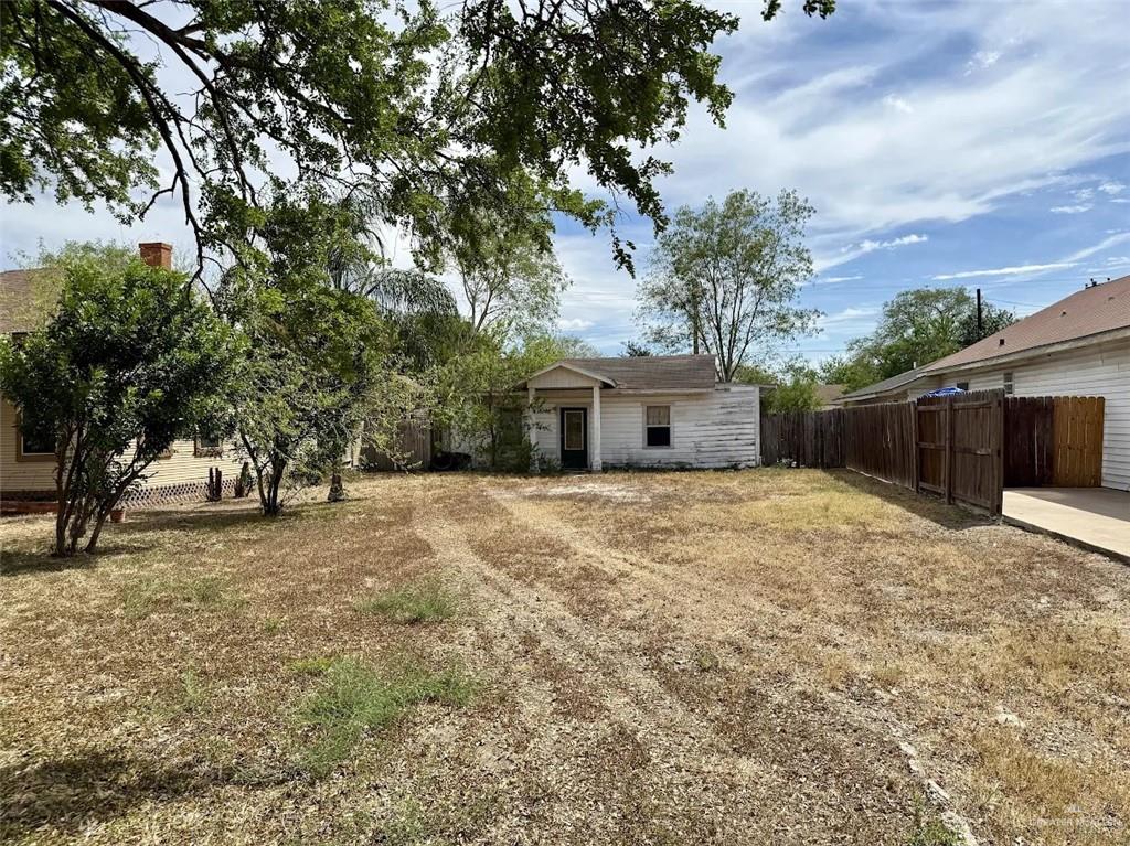 Photo 2 of 614 Filmore Avenue