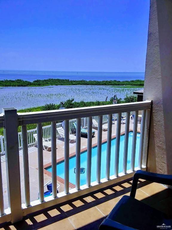 Photo 32 of 901 Padre Boulevard