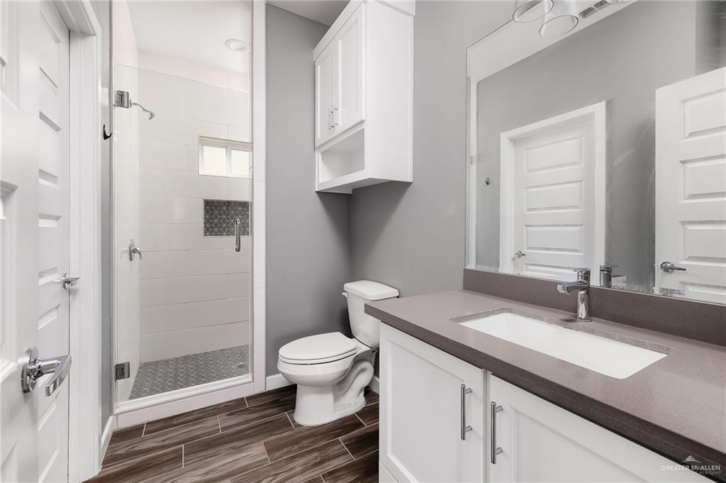 Photo 11 of 205 Lauryn Drive