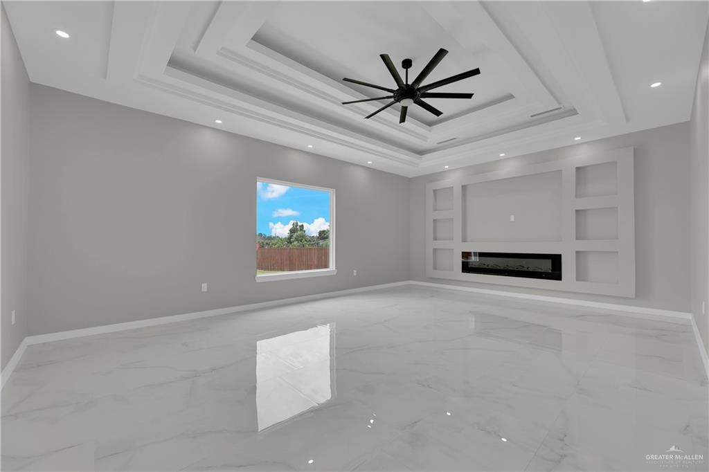 Photo 5 of 1302 Quartz Street