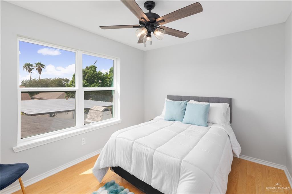 Photo 15 of 3402 Huisache Avenue