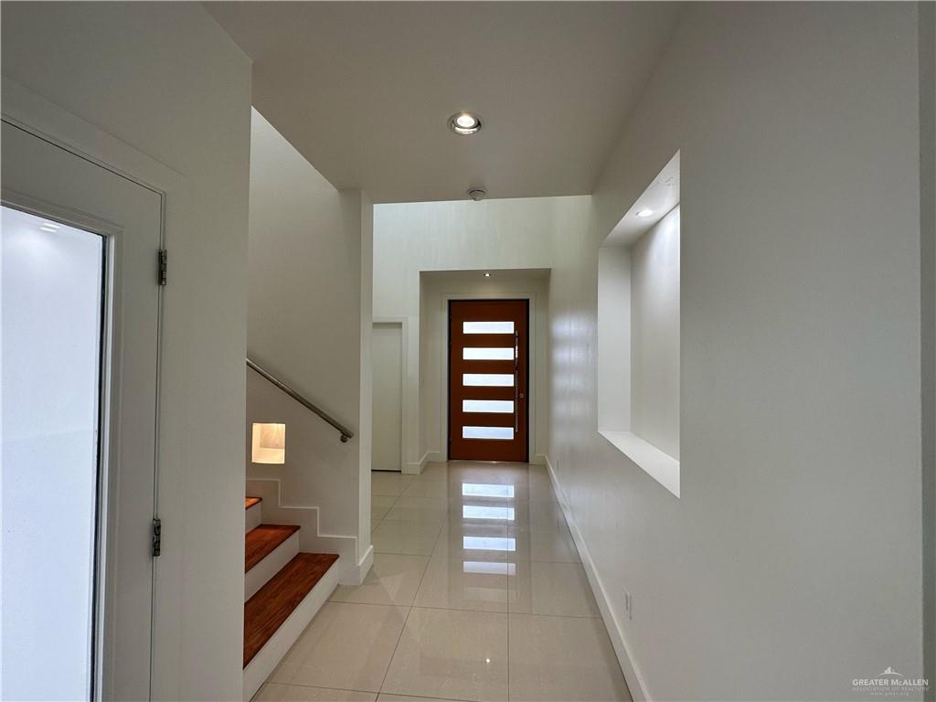 Photo 4 of 2312 43rd Street
