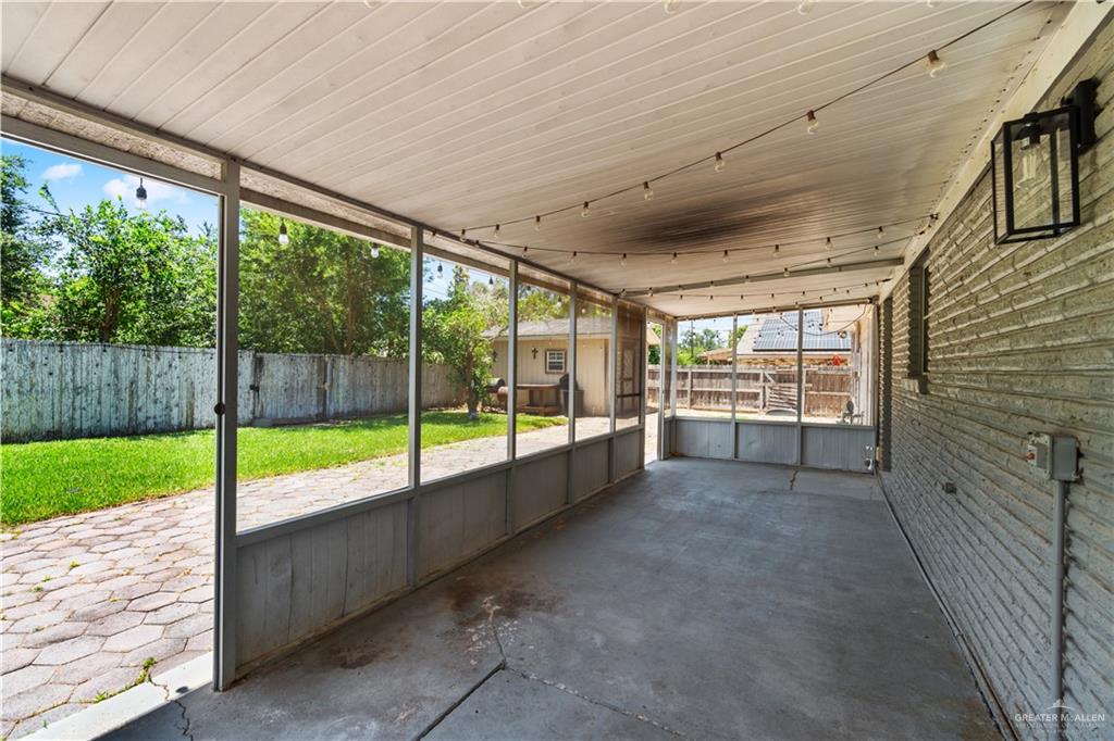 Photo 23 of 1009 Ash Drive