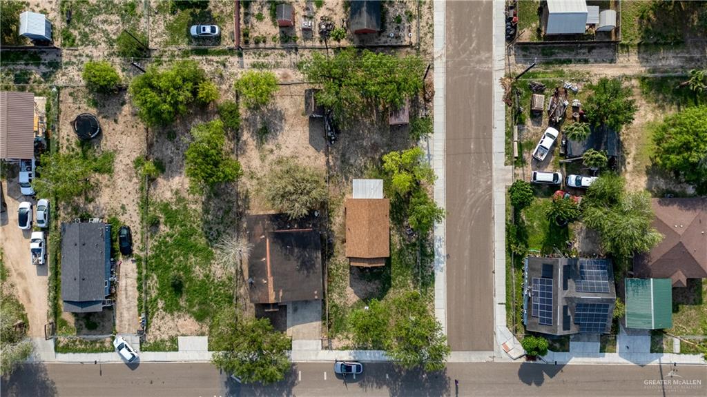 Photo 11 of 4002 Salinas Street