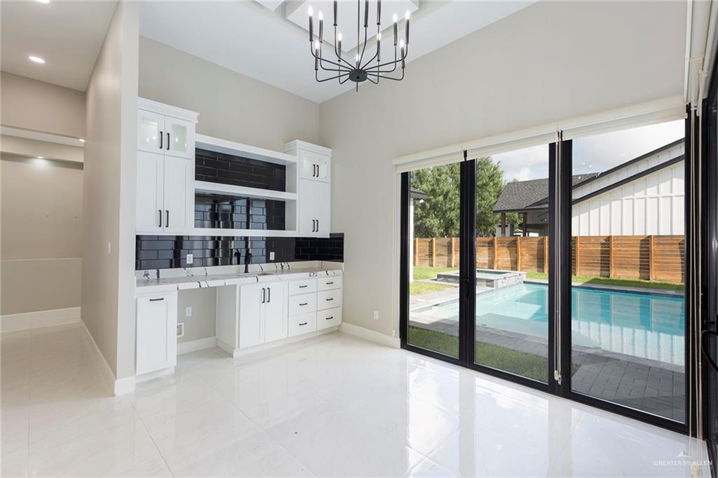Photo 10 of 7305 25th Lane