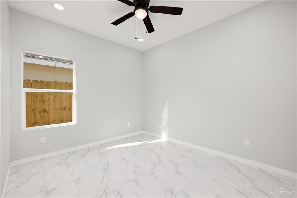 Photo 12 of 1007 Woodson Avenue #4