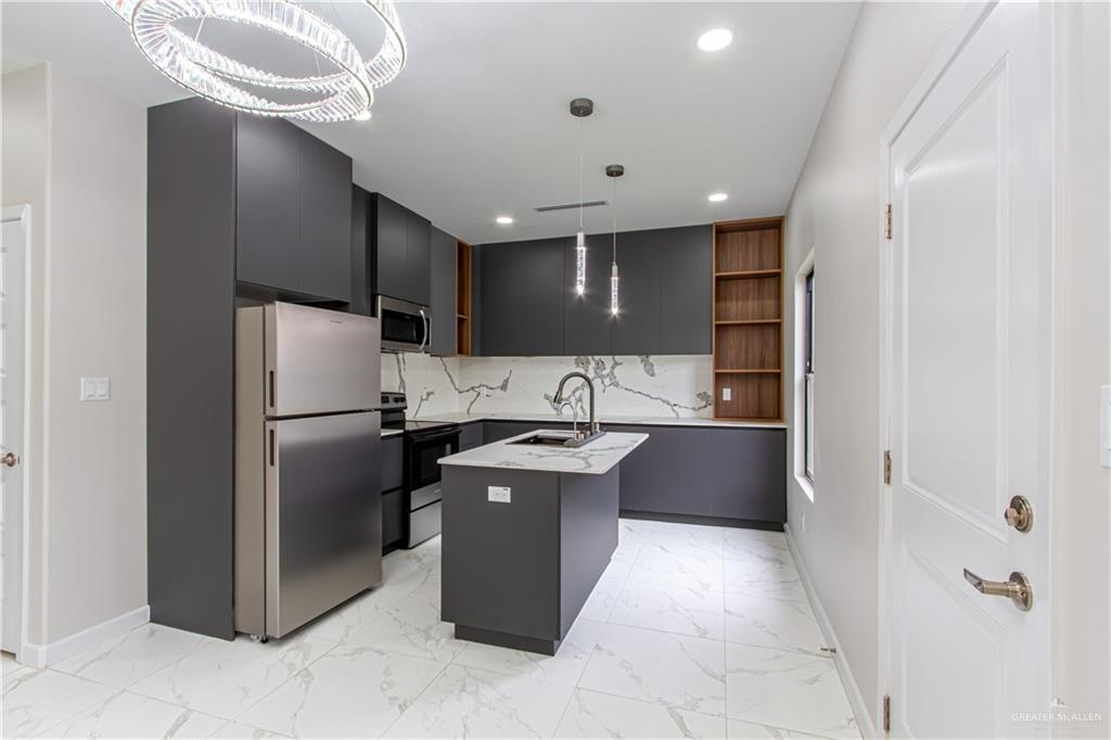 Photo 4 of 4220 Hummingbird Avenue #79