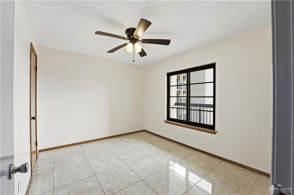 Photo 7 of 2900 Ashley Drive #405