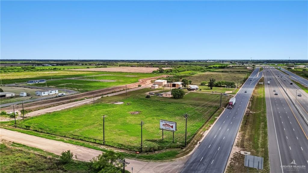 Photo 4 of 9001 Expressway 83