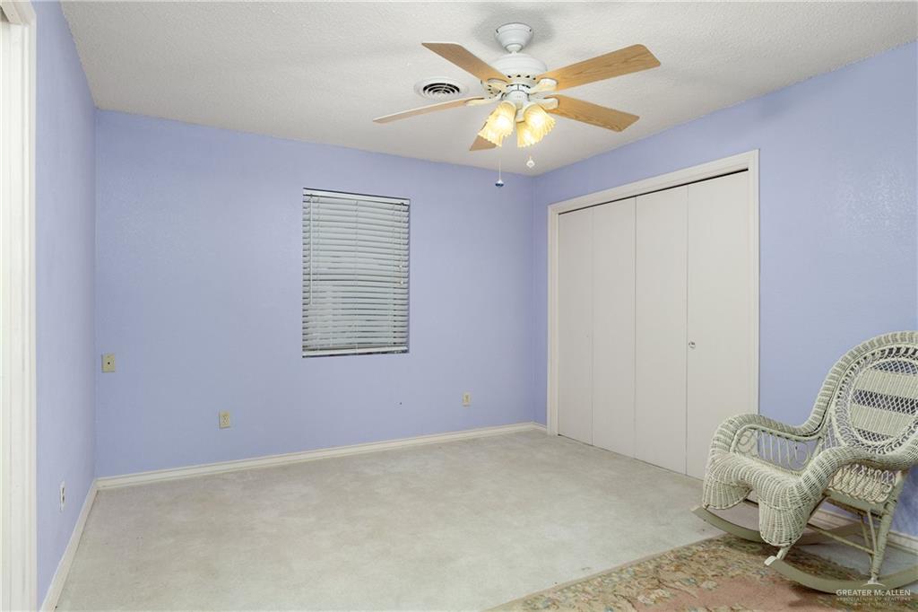 Photo 15 of 1401 Larkspur Avenue
