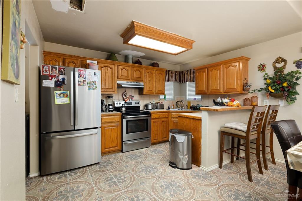 Photo 7 of 23582 Rio Concho Circle