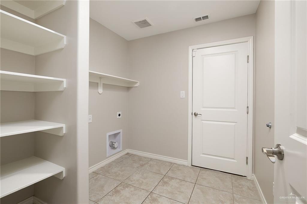 Photo 14 of 5524 Xenops Avenue