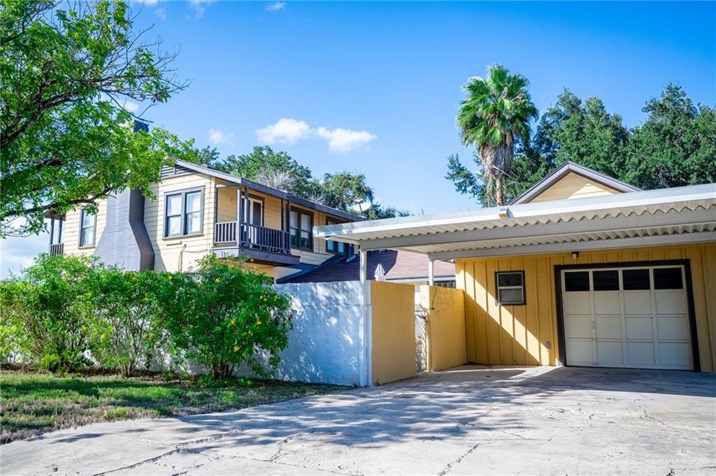 Photo 32 of 902 15th Street