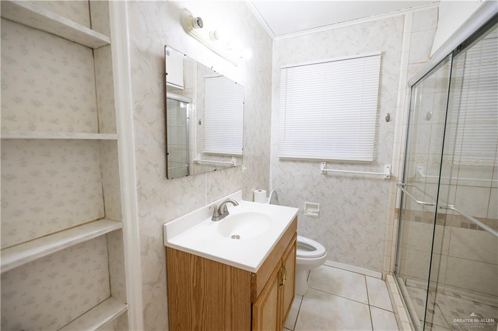 Photo 12 of 704 6th Street