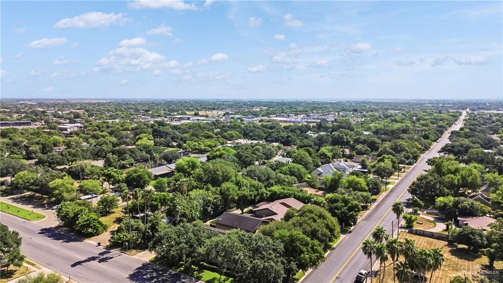 Photo 34 of 105 Austin Avenue