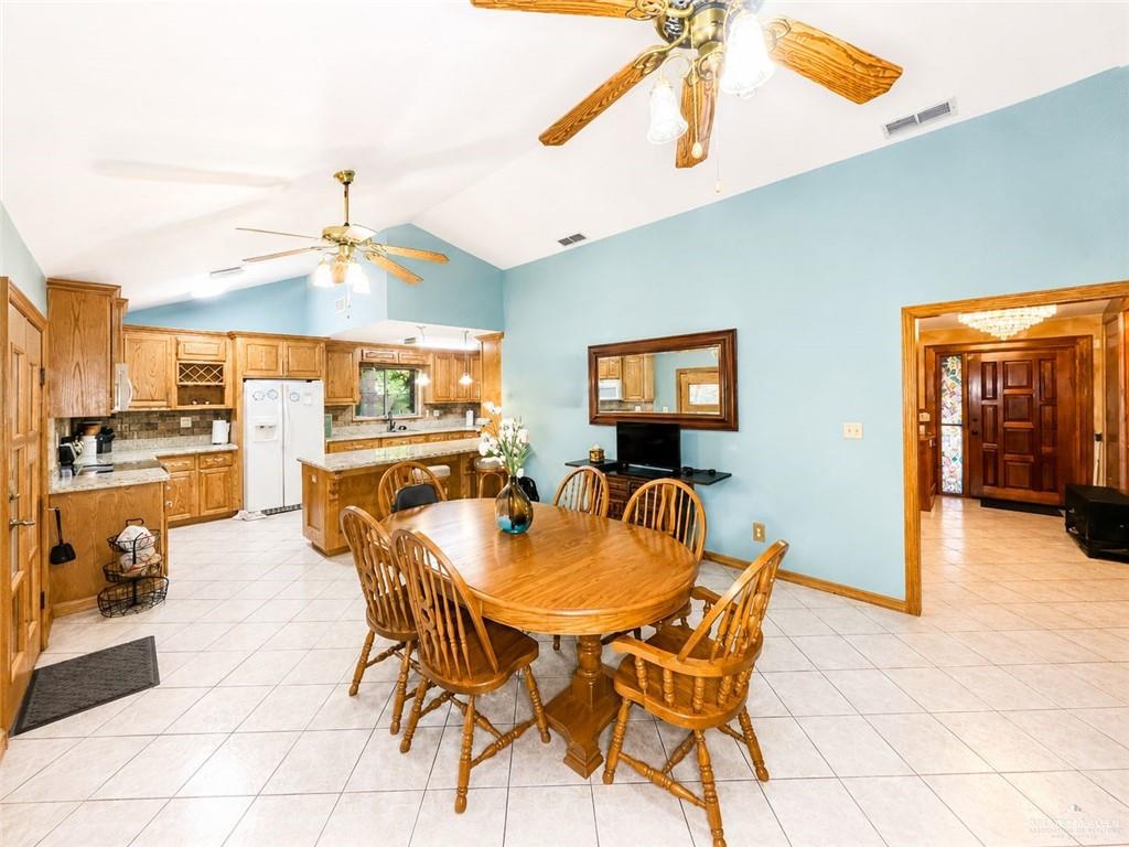 Photo 8 of 1620 Dulcinea Avenue