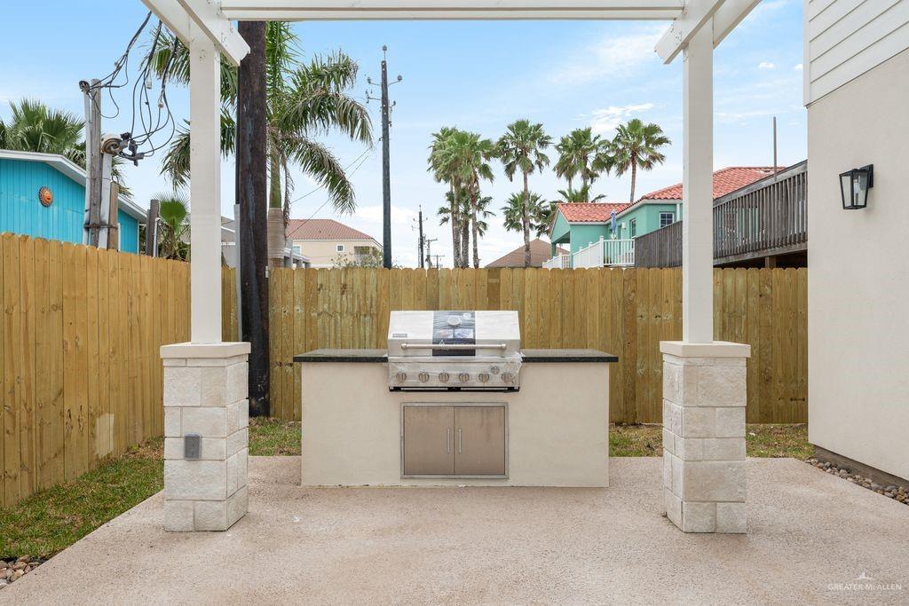 Photo 17 of 115 Marlin Street #C